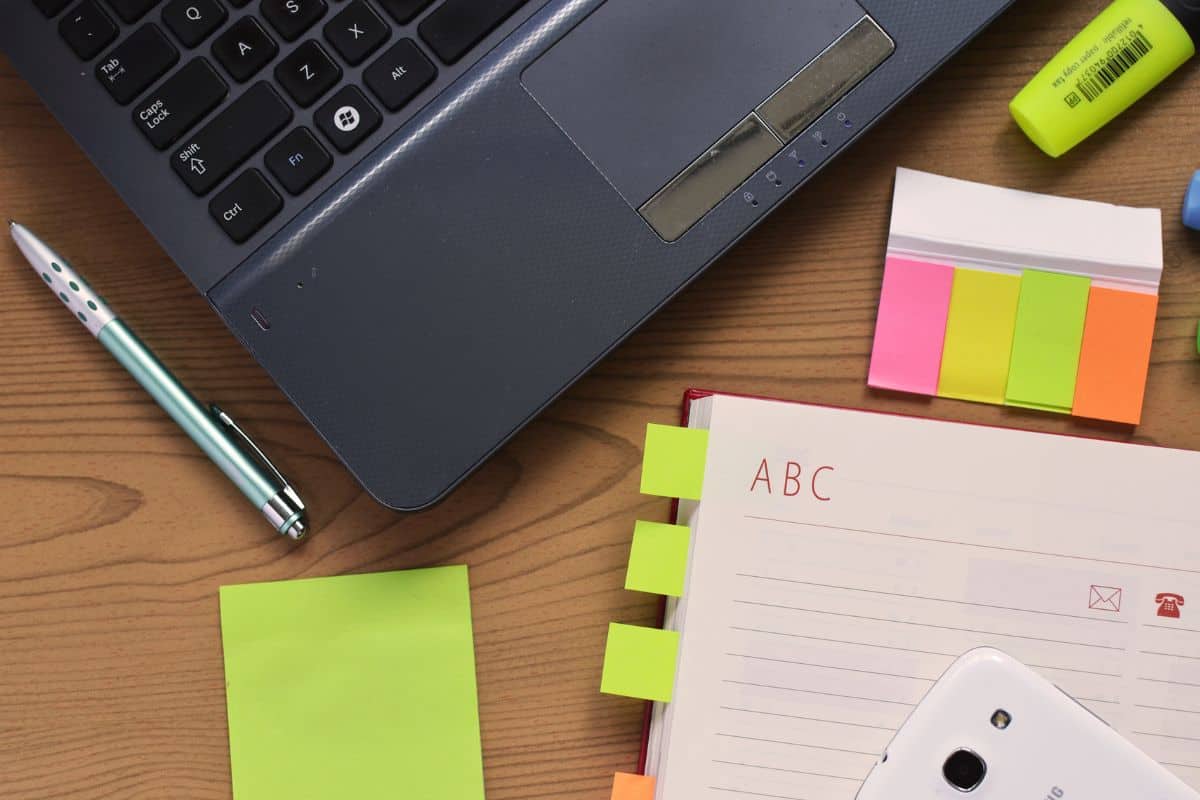 The 5 Best Plagiarism Checkers for Teachers to Use in 2025