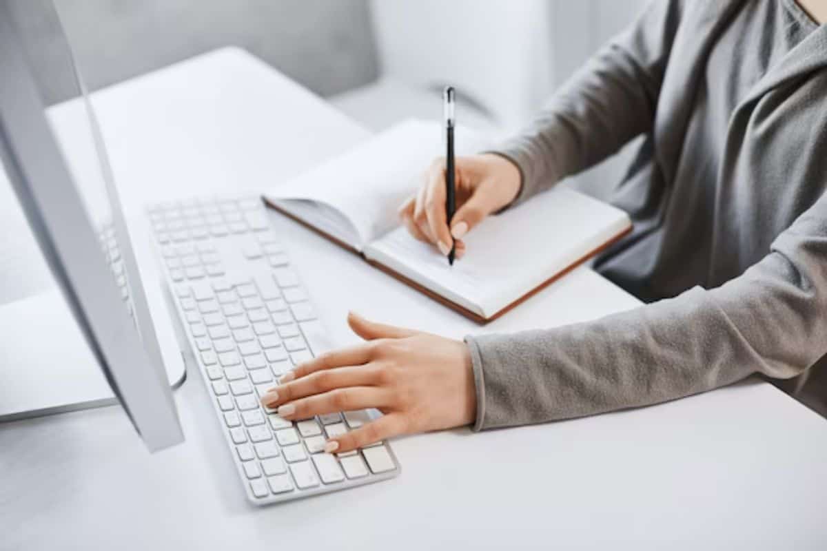 How Long to Write 1000 Words? Tips and Time Estimates