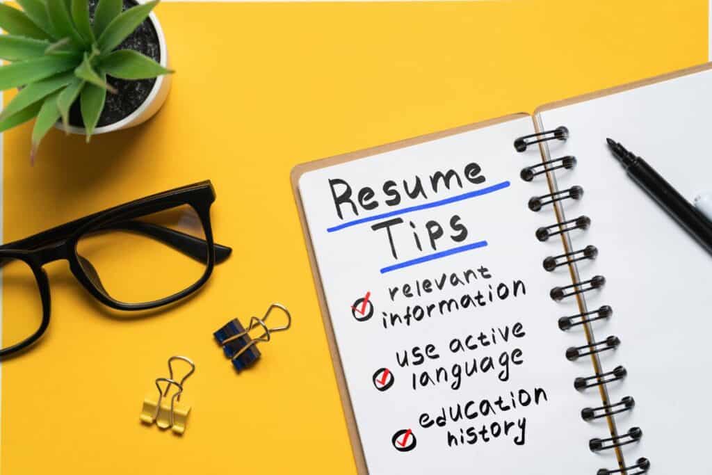 Concept of the basic tips of resume writing.