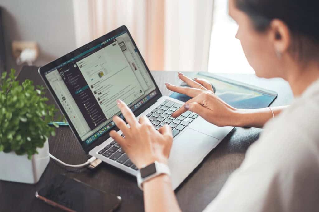 Image showing a woman using her laptop