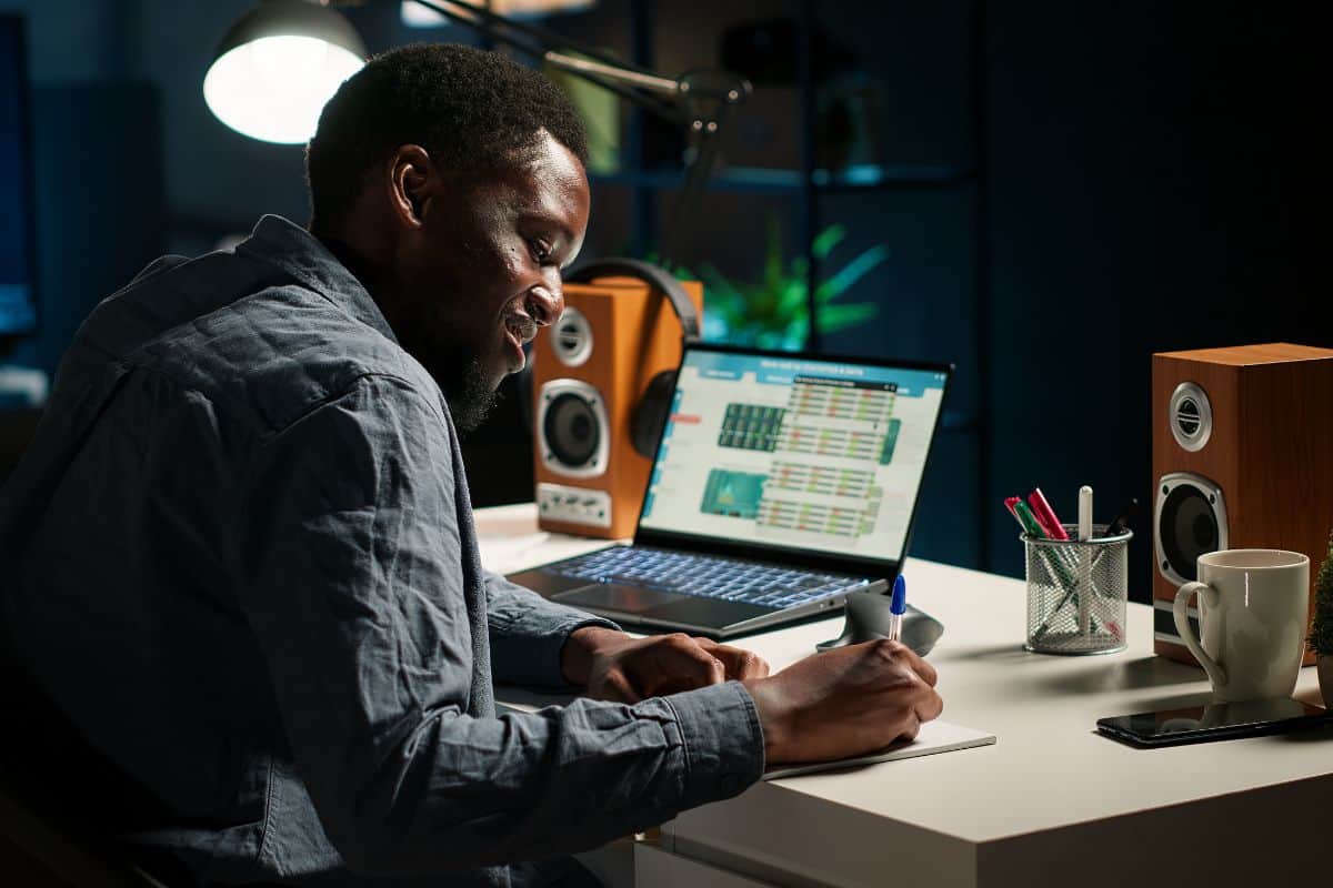 STEM Forged vs GPTZero: Which AI Detector is Better?