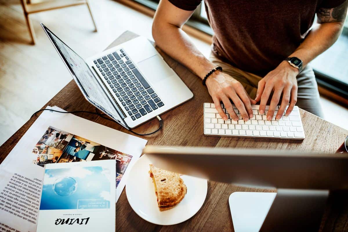 AI Content Optimization: How to Use AI to Boost SEO