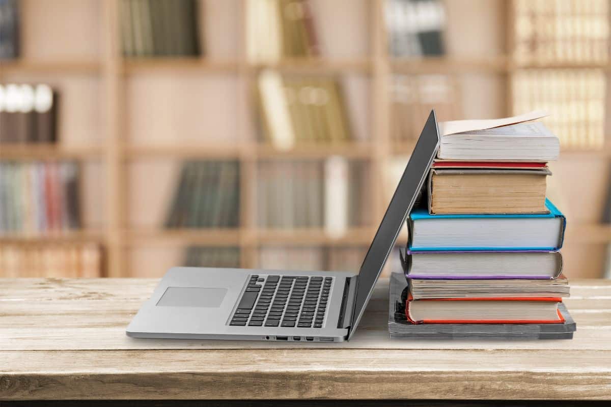 Oxímoro explicado: significado, exemplos e como funciona